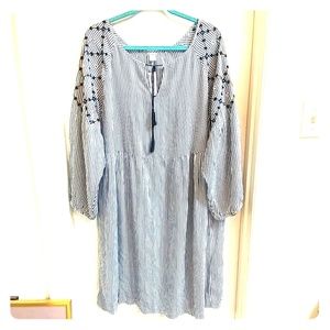 NwT Old Navy BoHo chic shift dress